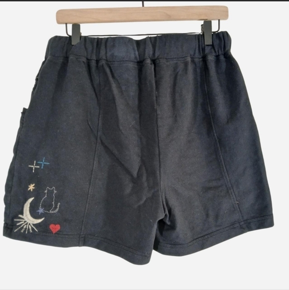 NEW Johnny Was Black Embroidered Good Vibes Only Moon Stars Rose Shorts Medium - Picture 4 of 6